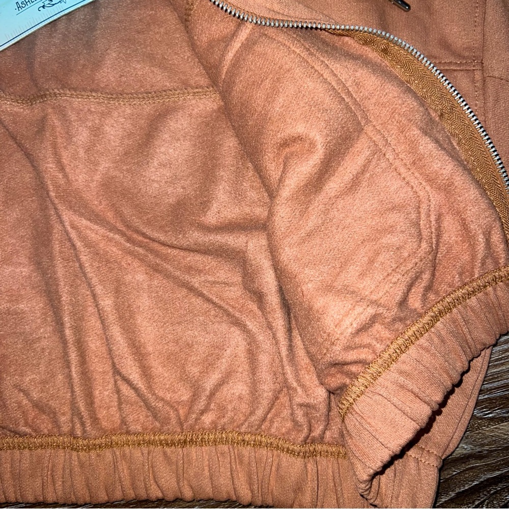 Ashley Vintage Charm Cropped Full Zip Hoodie - Pecan, Size L - Picture 10 of 10